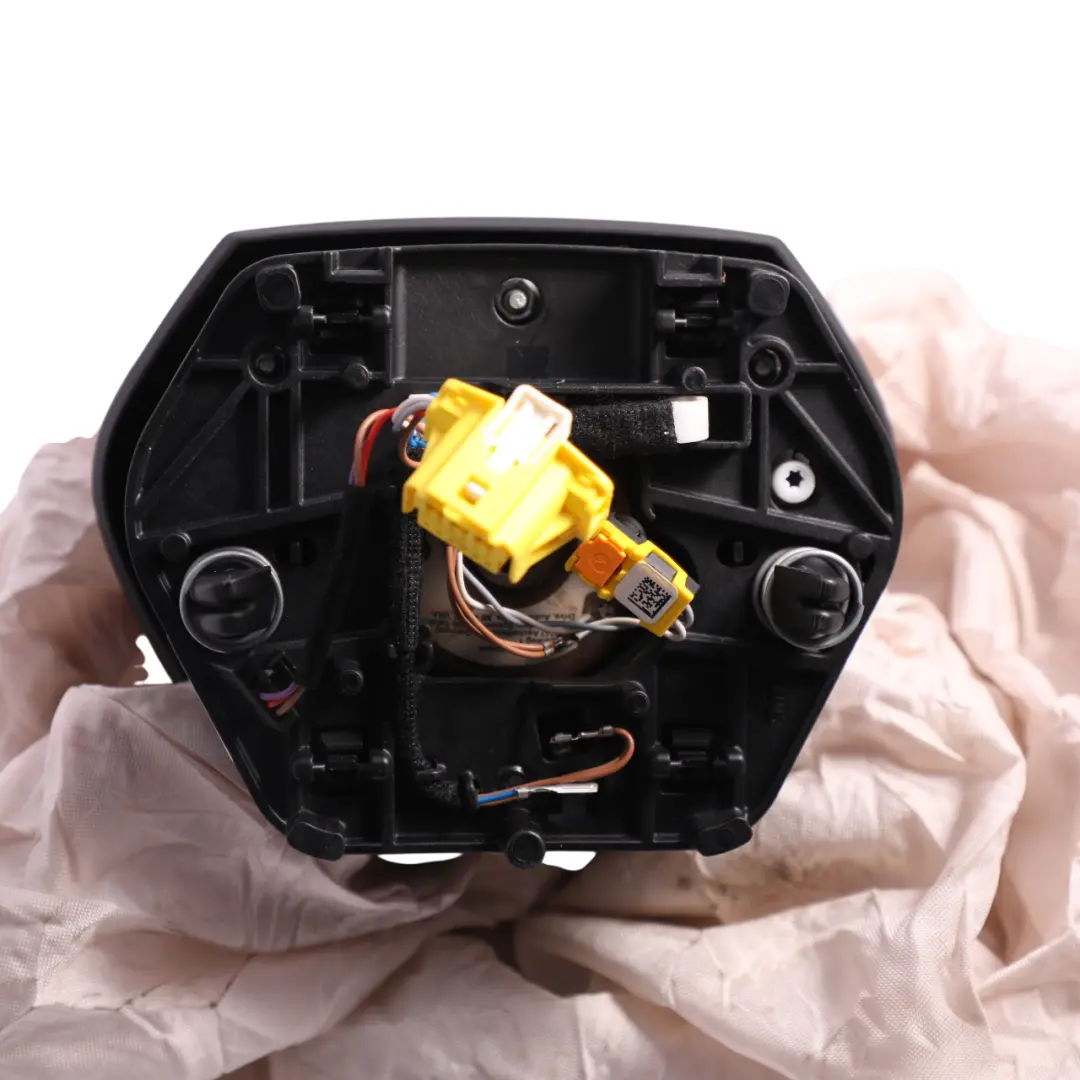 Mk4 Steering Wheel Air Module Unit Satin Black DAMAGED to Skoda Octavia with Part number 5E3880201AA Skoda Octavia Mk4 Steering Wheel Air Module Unit Satin Black DAMAGED - SKU 5E3880201AA-1 - Part number 5E3880201AA