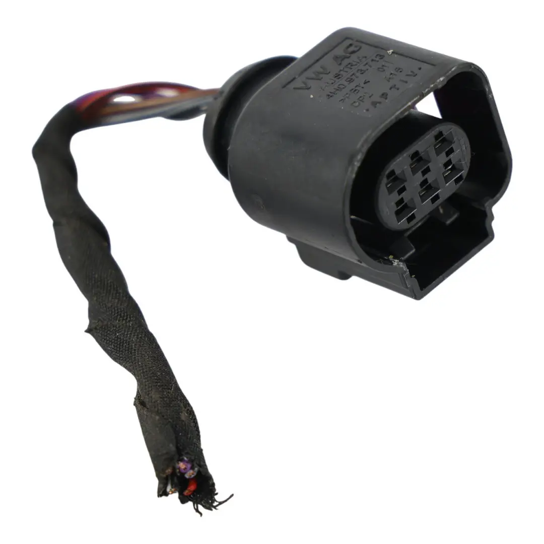 Skoda Octavia Mk4 NX Luz Trasera LED Cableado Exterior Izquierdo - SKU 5E3945207A-1 - Número de pieza 5E3945207A