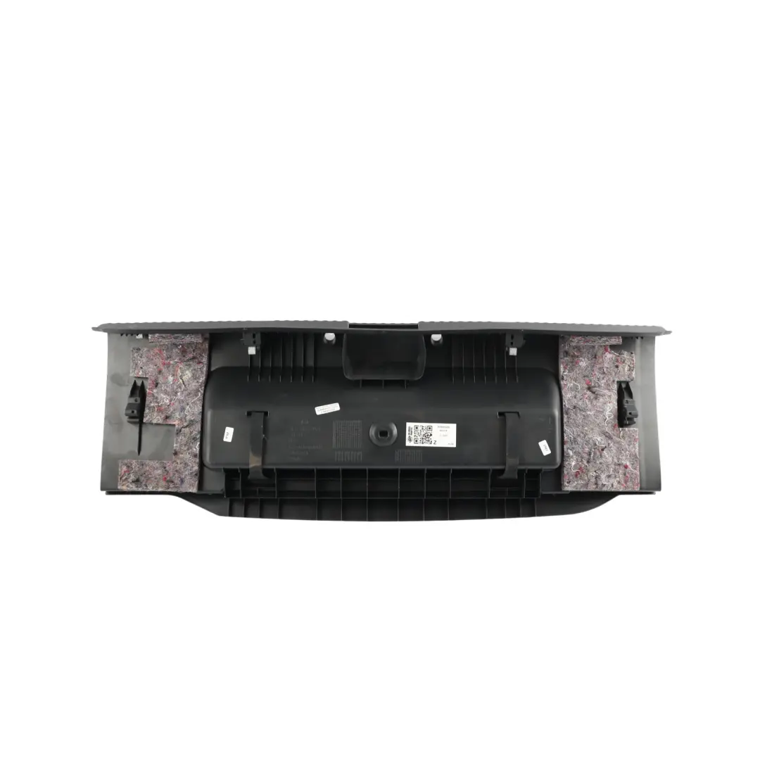Skoda Octavia MK3 Kofferraum Schloss Abdeckung Schwarz - SKU 5E5863459 - Teilenummer 5E5863459
