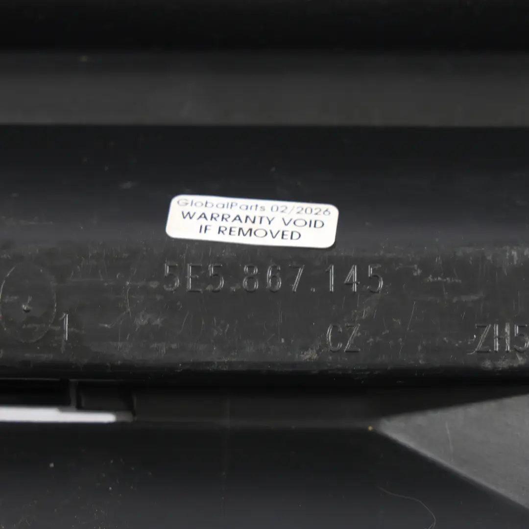 Mk3 5E Zaślepka Boczek Bagażnika do Skoda Octavia o numerze 5E5867145 Skoda Octavia Mk3 5E Zaślepka Boczek Bagażnika - SKU 5E5867145 - Numer Części 5E5867145