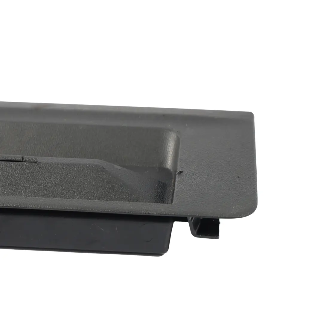 Skoda Octavia Mk3 5E Panneau Garniture Compartiment Rangement Coffre - SKU 5E5867145 - Numéro de pièce 5E5867145