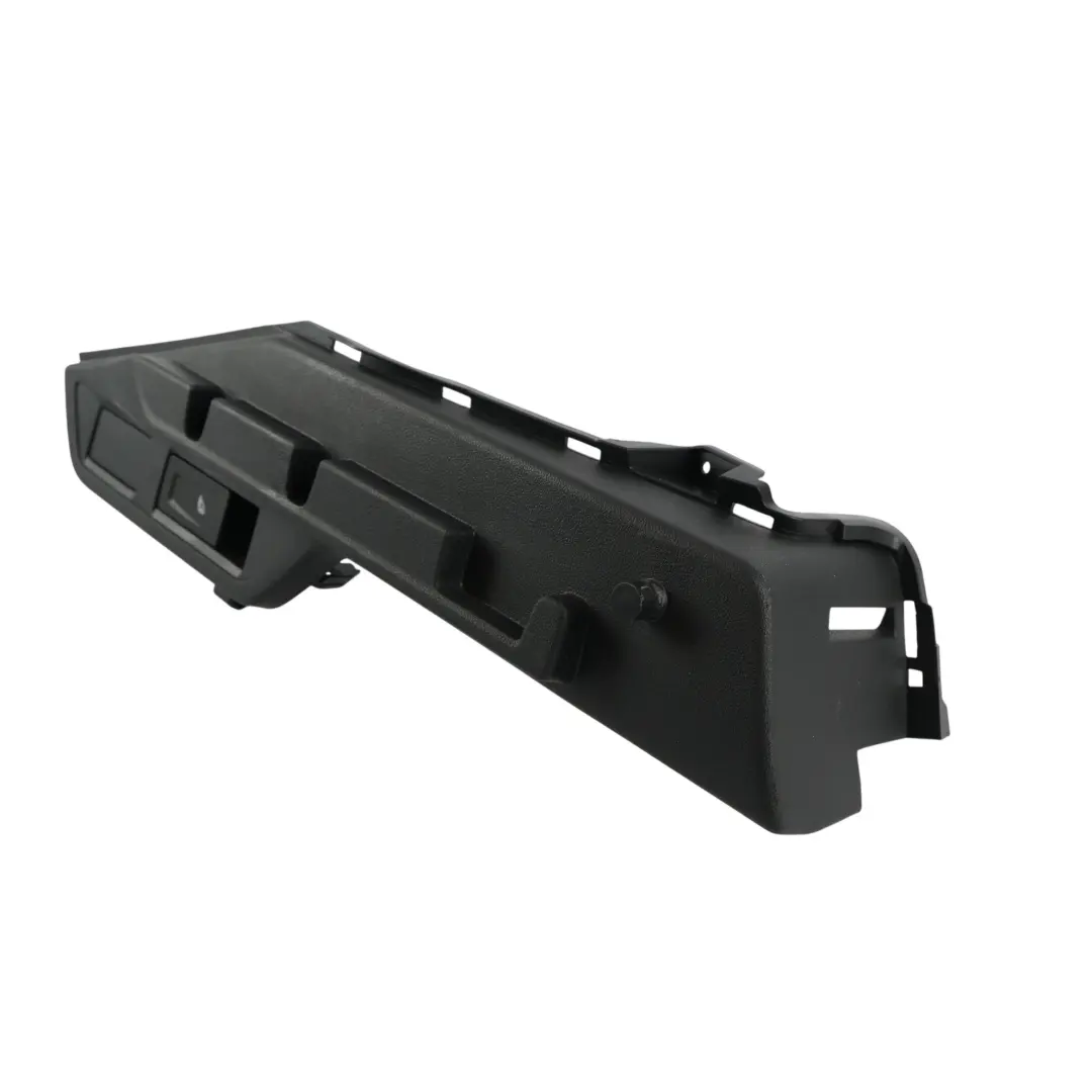 Soporte Bandeja Maletero Embellecedor Trasero Izquierdo para Skoda Octavia con número de pieza 5E6867761 Skoda Octavia Soporte Bandeja Maletero Embellecedor Trasero Izquierdo - SKU 5E6867761 - Número de pieza 5E6867761