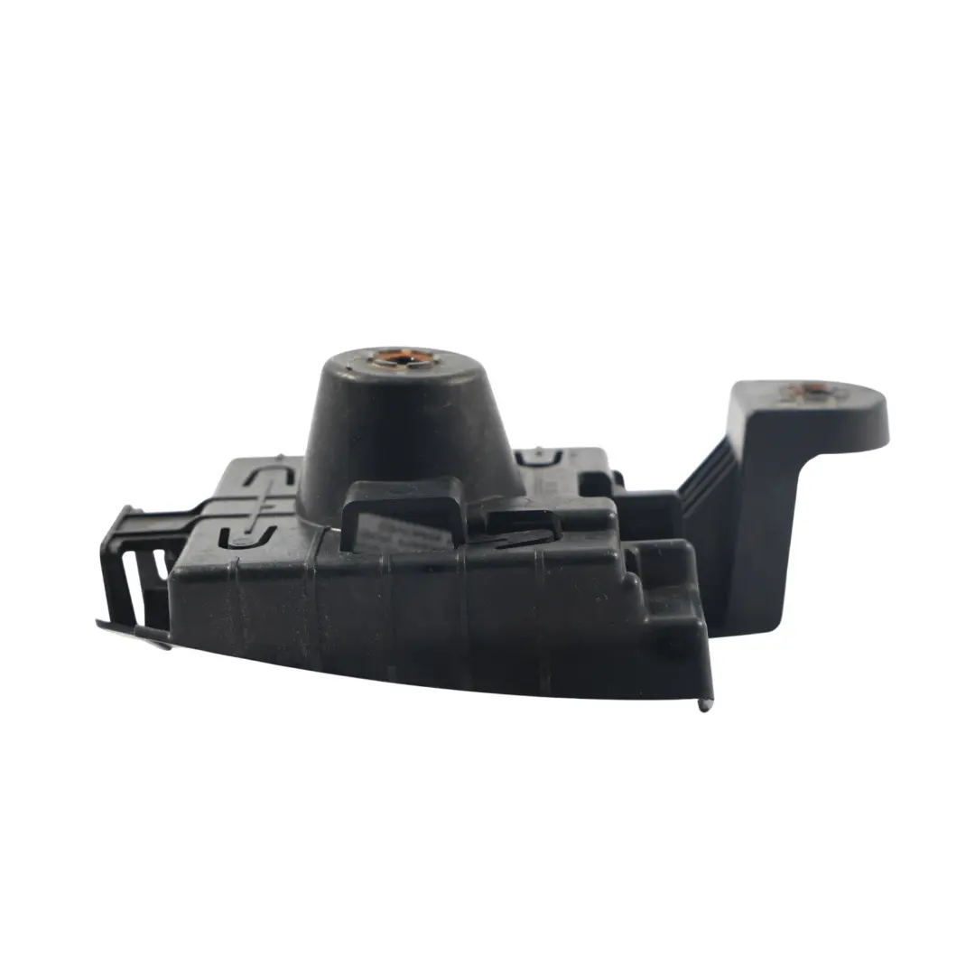 Mk4 Lane Change Assist Module Mount Bracket Right O/S to Skoda Octavia with Part number 5E6907458 Skoda Octavia Mk4 Lane Change Assist Module Mount Bracket Right O/S - SKU 5E6907456 - Part number 5E6907458