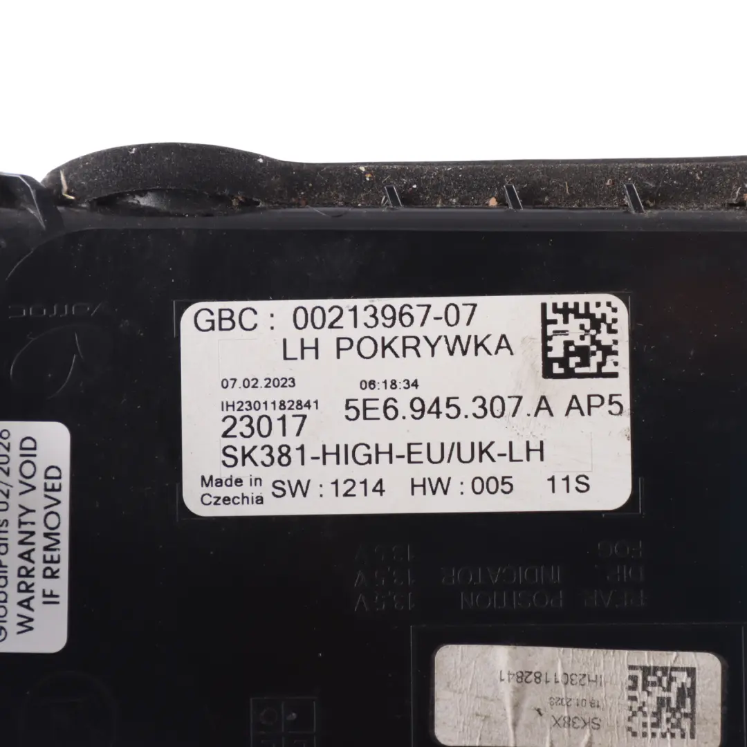 LED Tail Light Rear Lamp LED Left N/S to Skoda Octavia VR with Part number 5E6945307A Skoda Octavia VR LED Tail Light Rear Lamp LED Left N/S - SKU 5E6945307A - Part number 5E6945307A