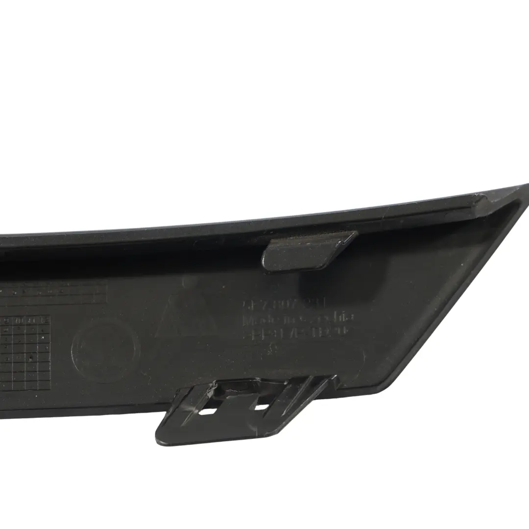 Skoda Octavia Mk4 NX Cache De Pare-Chocs Arrière Gauche Noir - SKU 5E7807231 - Numéro de pièce 5E7807231