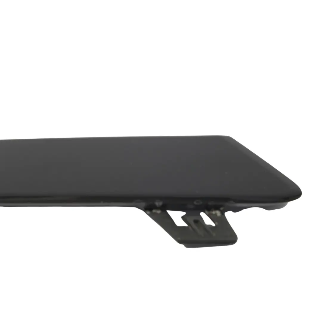 Skoda Octavia Mk4 NX Embellecedor Parachoques Trasero Negro Izquierdo - SKU 5E7807231 - Número de pieza 5E7807231