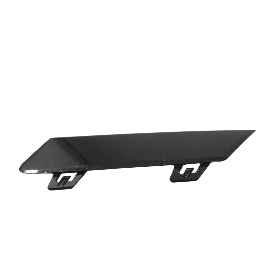 Mk4 NX Inserto Posteriore Rivestimento Nero Destro per Skoda Octavia con numero di parte 5E7807232 Skoda Octavia Mk4 NX Inserto Posteriore Rivestimento Nero Destro - SKU 5E7807232 - Numero di parte 5E7807232