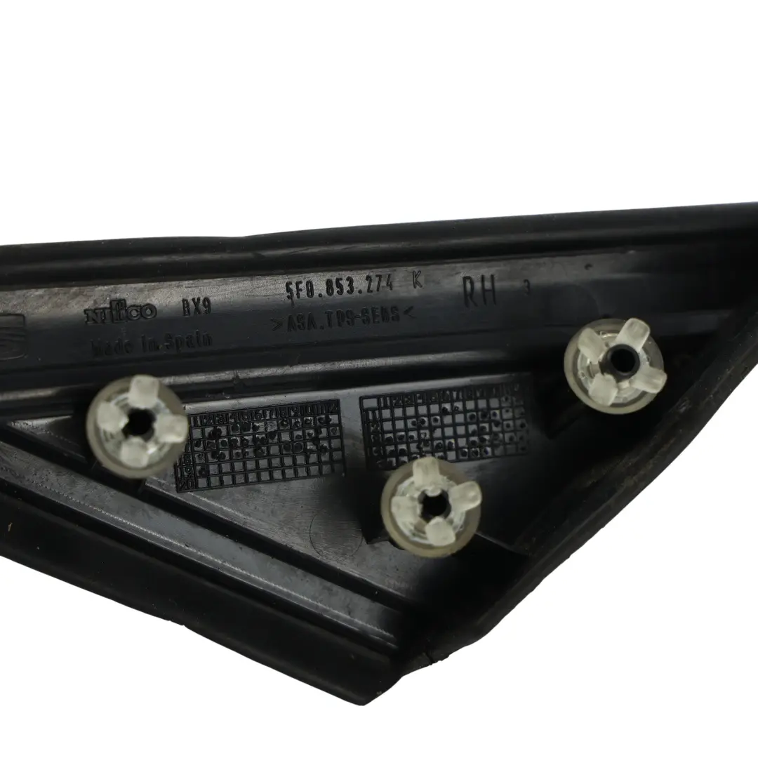 Seat Leon 5F Panneau Garniture Porte Aile Avant Droit - SKU 5F0853274K - Numéro de pièce 5F0853274K