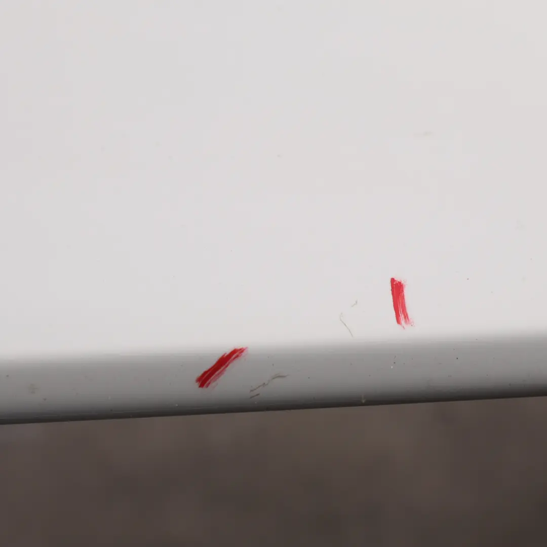 Mk3 Rear Tailgate Spoiler Cover Stop Light Nevada White-S9R to Seat Leon with Part number 5F4827933G Seat Leon Mk3 Rear Tailgate Spoiler Cover Stop Light Nevada White-S9R - SKU 5F4827933G-BNE - Part number 5F4827933G