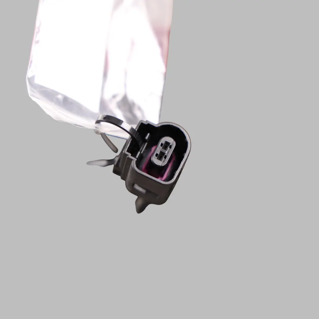 Seat Leon Mk3 Rear Tailgate Spoiler Cover Stop Light Nevada White-S9R - SKU 5F4827933G-BNE - Part number 5F4827933G