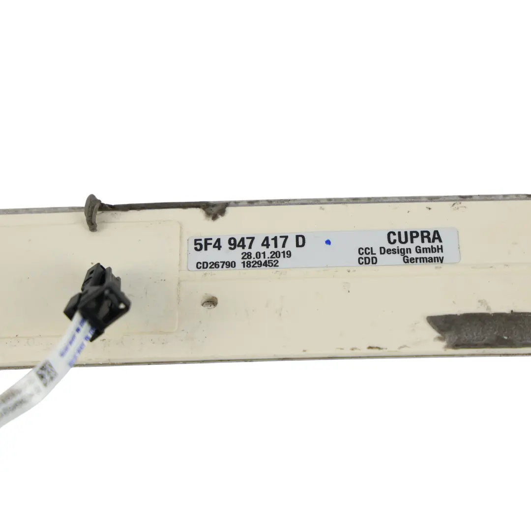 Seat Leon Cupra Ateca Listwa Progowa LED Przód Komplet - SKU 5F4947417D - Numer Części 5F4947417D