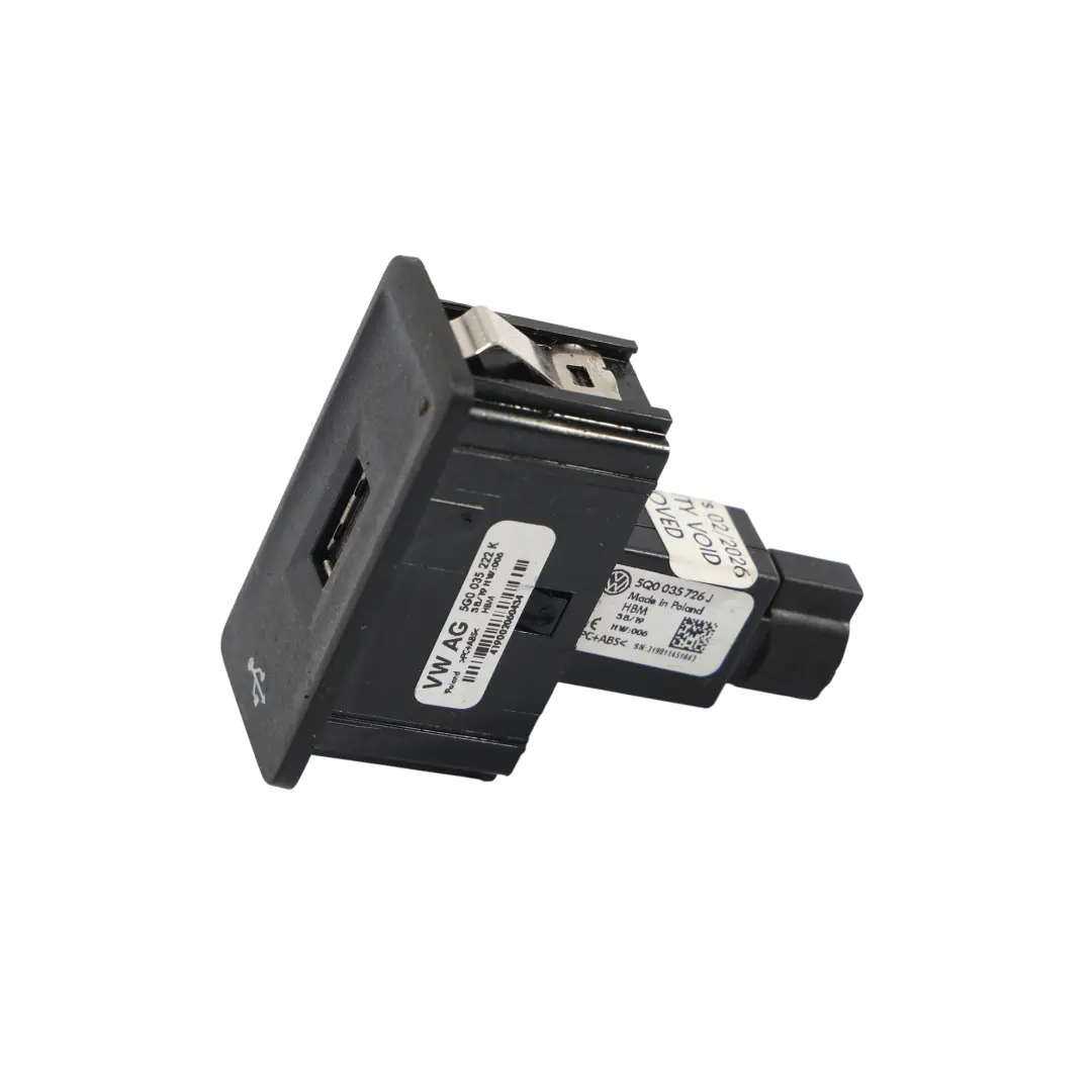 Volkswagen Golf Mk7 Prise De Connexion USB - SKU 5G0035222K - Numéro de pièce 5G0035222K