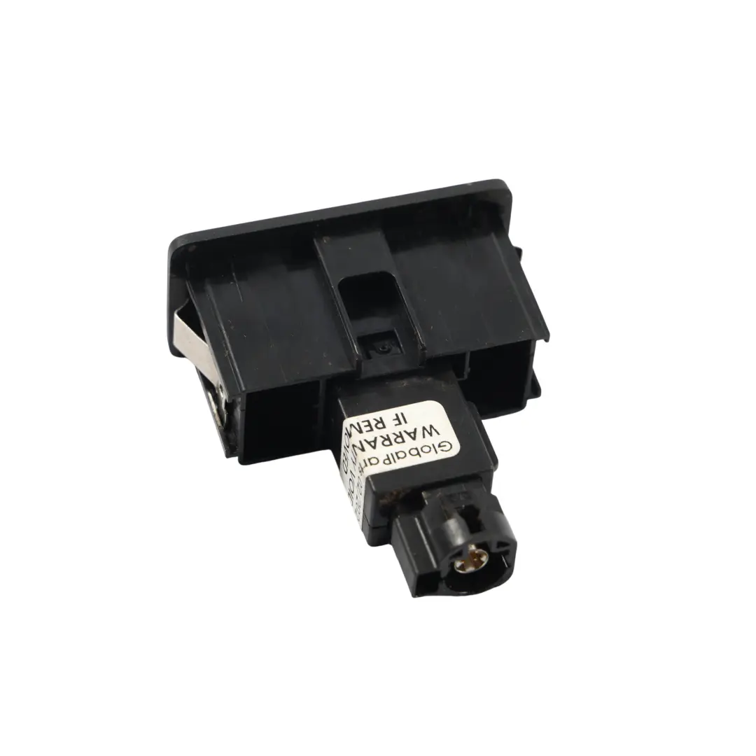 Conexión USB Toma Puerto Salida para Volkswagen Golf Mk7 con número de pieza 5G0035222K Volkswagen Golf Mk7 Conexión USB Toma Puerto Salida - SKU 5G0035222K - Número de pieza 5G0035222K