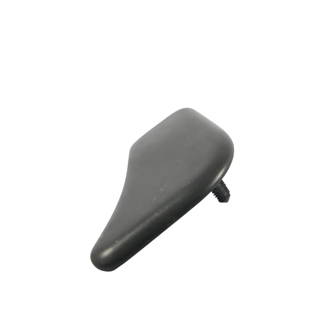 5G Osłona Zaślepka Lusterka Bocznego Prawa do Volkswagen Golf Mk7 o numerze 5G0837098A Volkswagen Golf Mk7 5G Osłona Zaślepka Lusterka Bocznego Prawa - SKU 5G0837098A - Numer Części 5G0837098A