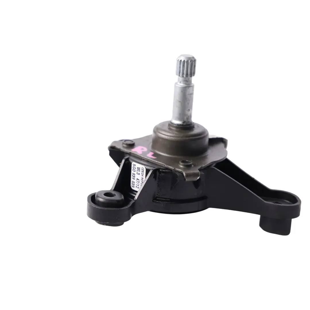 Commande Manuelle Ouverture Vitre Arrière Gauche pour Volkswagen Golf Mk7 à propos du numéro de pièce 5G0839039 Volkswagen Golf Mk7 Commande Manuelle Ouverture Vitre Arrière Gauche - SKU 5G0839039 - Numéro de pièce 5G0839039