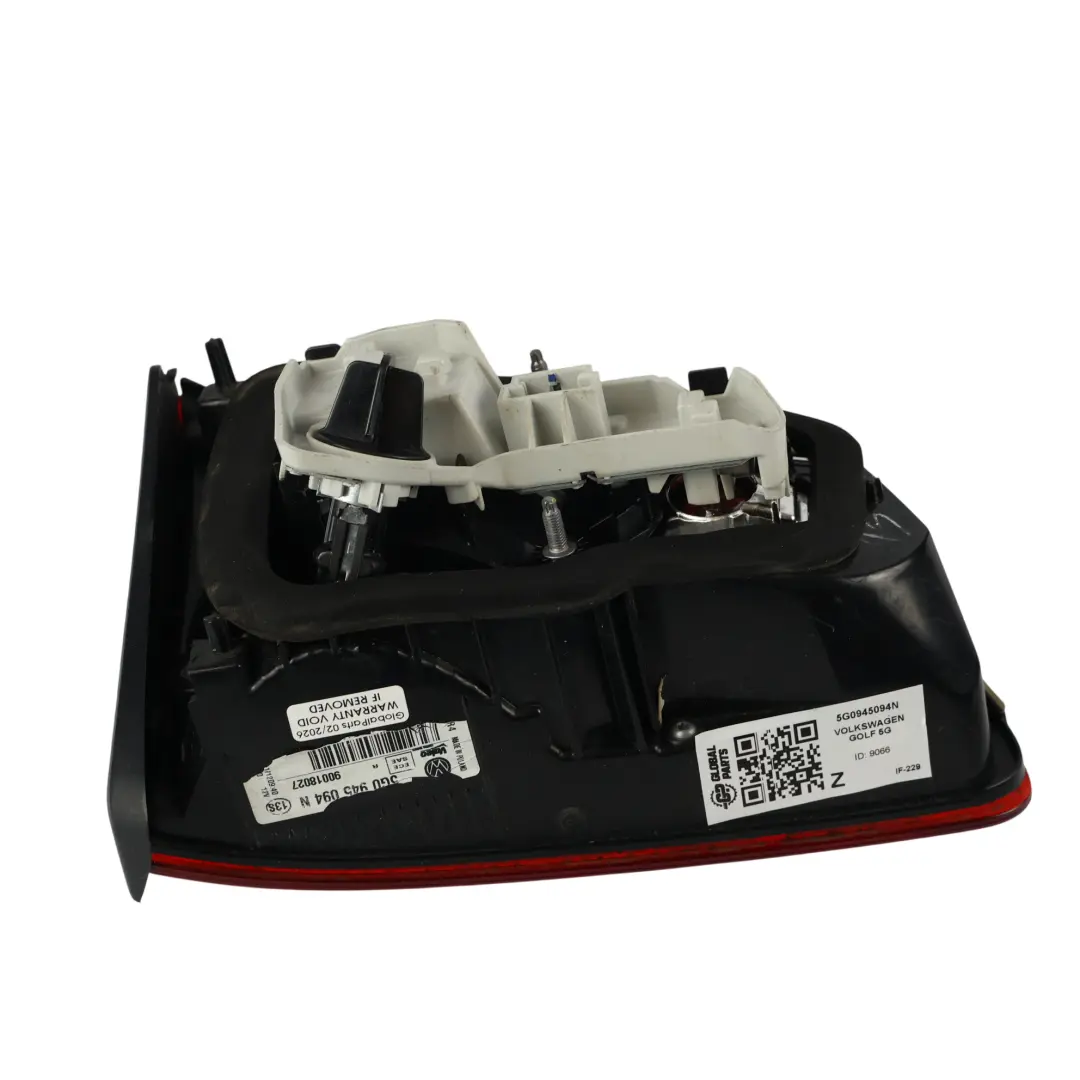 5G Mk7 Rear Taillight Lamp Light Inner LED Right O/S to Volkswagen Golf with Part number 5G0945094N Volkswagen Golf 5G Mk7 Rear Taillight Lamp Light Inner LED Right O/S - SKU RHD-5G0945094N - Part number 5G0945094N