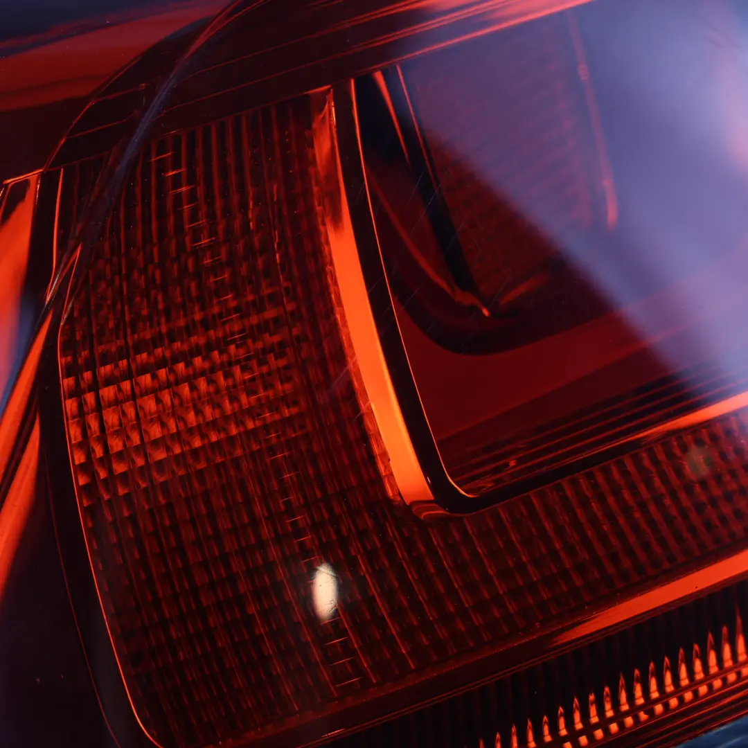 Volkswagen Golf 5G Rear Light Lamp Taillight Taillamp Left N/S - SKU 5G0945095M - Part number 5G0945095M