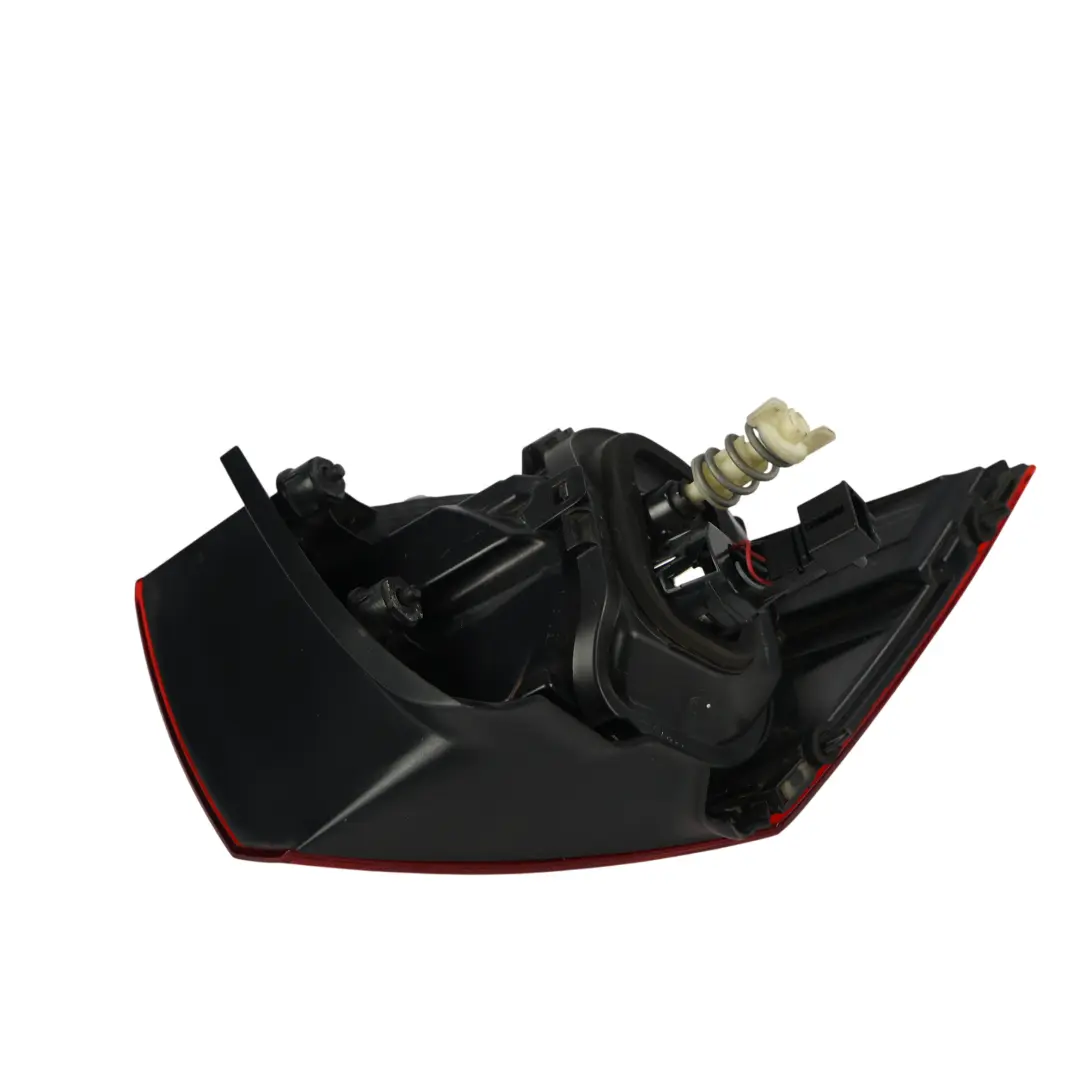 VW Volkswagen Golf Mk7 Lampa Tylna Prawa Zewnętrzna - SKU 5G0945096M - Numer Części 5G0945096M