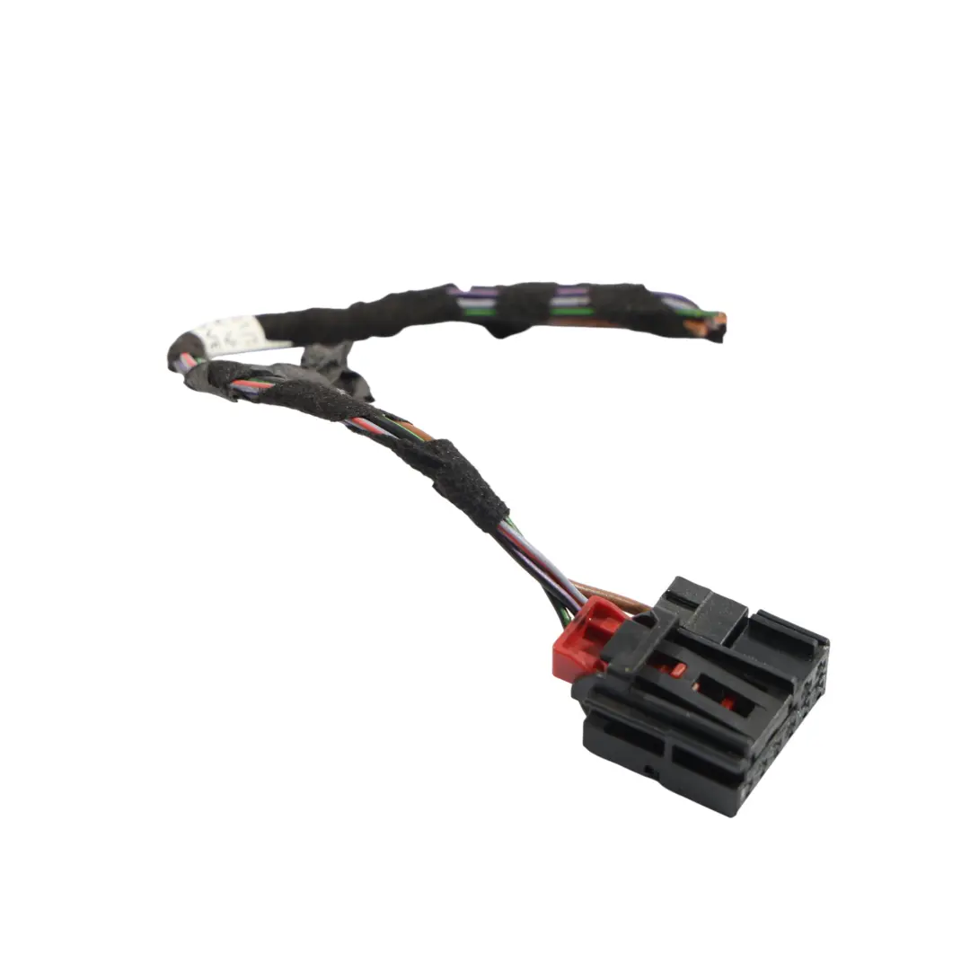 5G Fanale Posteriore Cavo Presa Filo Destro per Volkswagen Golf con numero di parte 5G0945096Q Volkswagen Golf 5G Fanale Posteriore Cavo Presa Filo Destro - SKU 5G0945096Q-1 - Numero di parte 5G0945096Q