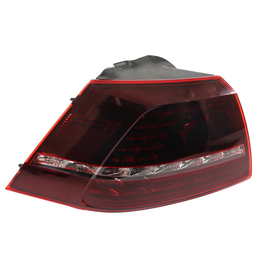 Luz Trasera Izquierda Tintada LED para Volkswagen Golf R Mk7 con número de pieza 5G0945207C Volkswagen Golf R Mk7 Luz Trasera Izquierda Tintada LED - SKU 5G0945207C - Número de pieza 5G0945207C