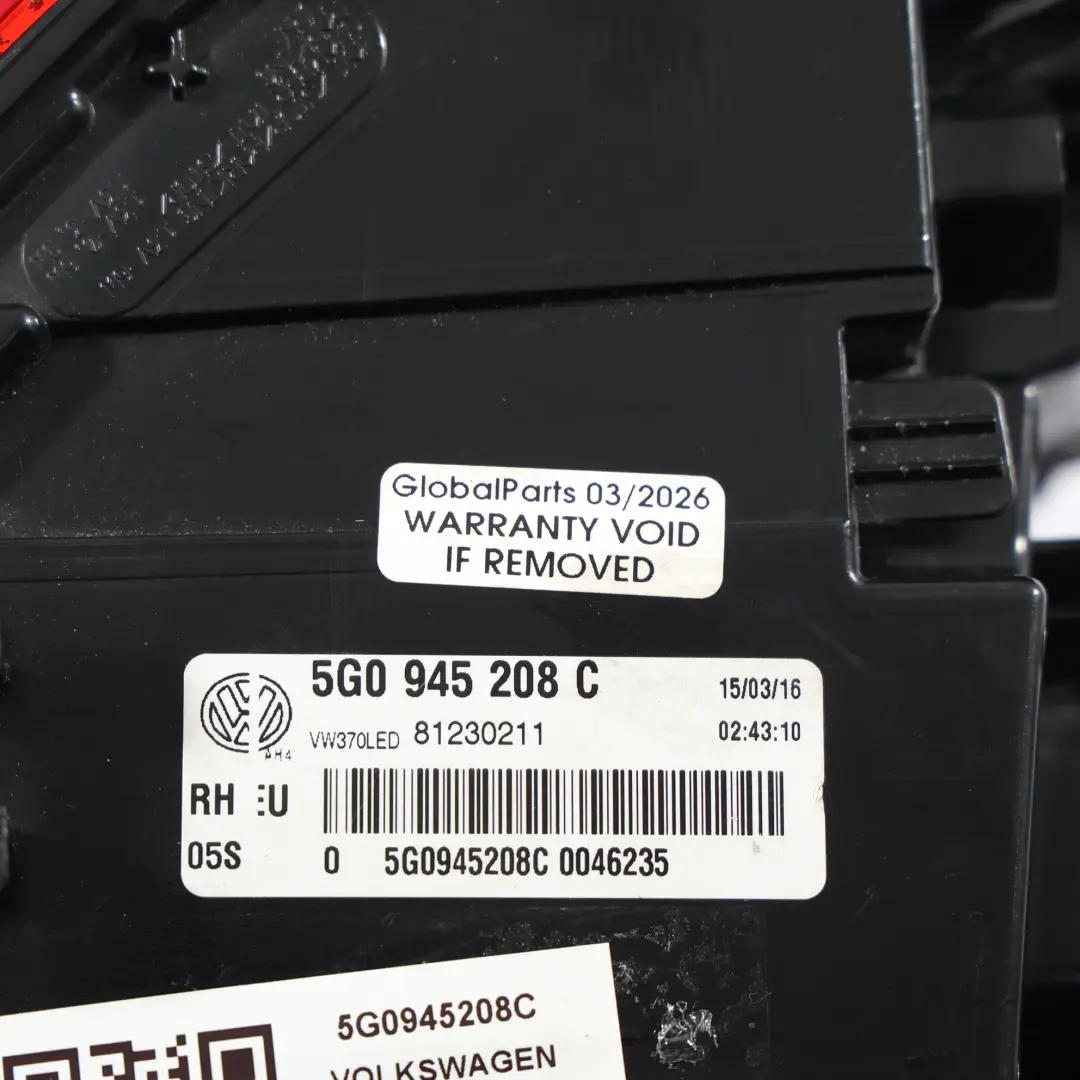 Feu Arrière Droit Teinté LED pour Volkswagen Golf R Mk7 à propos du numéro de pièce 5G0945208C Volkswagen Golf R Mk7 Feu Arrière Droit Teinté LED - SKU 5G0945208C - Numéro de pièce 5G0945208C