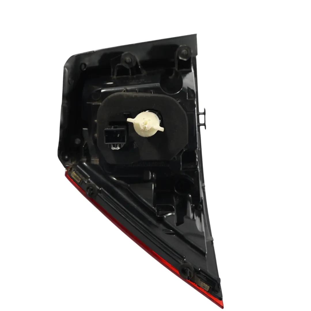 Feu Arrière Droit Teinté LED pour Volkswagen Golf R Mk7 à propos du numéro de pièce 5G0945208C Volkswagen Golf R Mk7 Feu Arrière Droit Teinté LED - SKU 5G0945208C - Numéro de pièce 5G0945208C