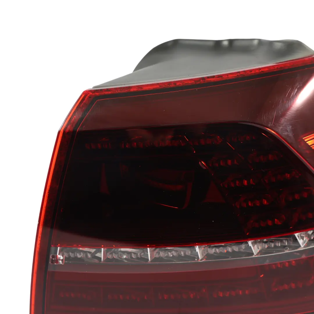 Volkswagen Golf R Mk7 Luz Trasera Derecha Tintada LED - SKU 5G0945208C - Número de pieza 5G0945208C