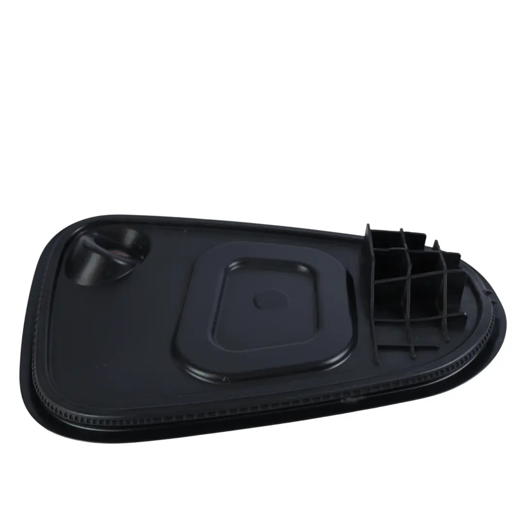 Volkswagen Golf Mk7 5Dr Embellecedor Puerta Delantero Izquierdo - SKU 5G4837915D - Número de pieza 5G4837915D