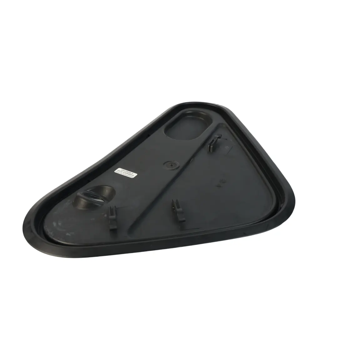 Puerta Acceso Agujero Tapa Placa Trasera Izquierda para VW Golf R 7 con número de pieza 5G4839915F VW Golf R 7 Puerta Acceso Agujero Tapa Placa Trasera Izquierda - SKU 5G4839915F - Número de pieza 5G4839915F