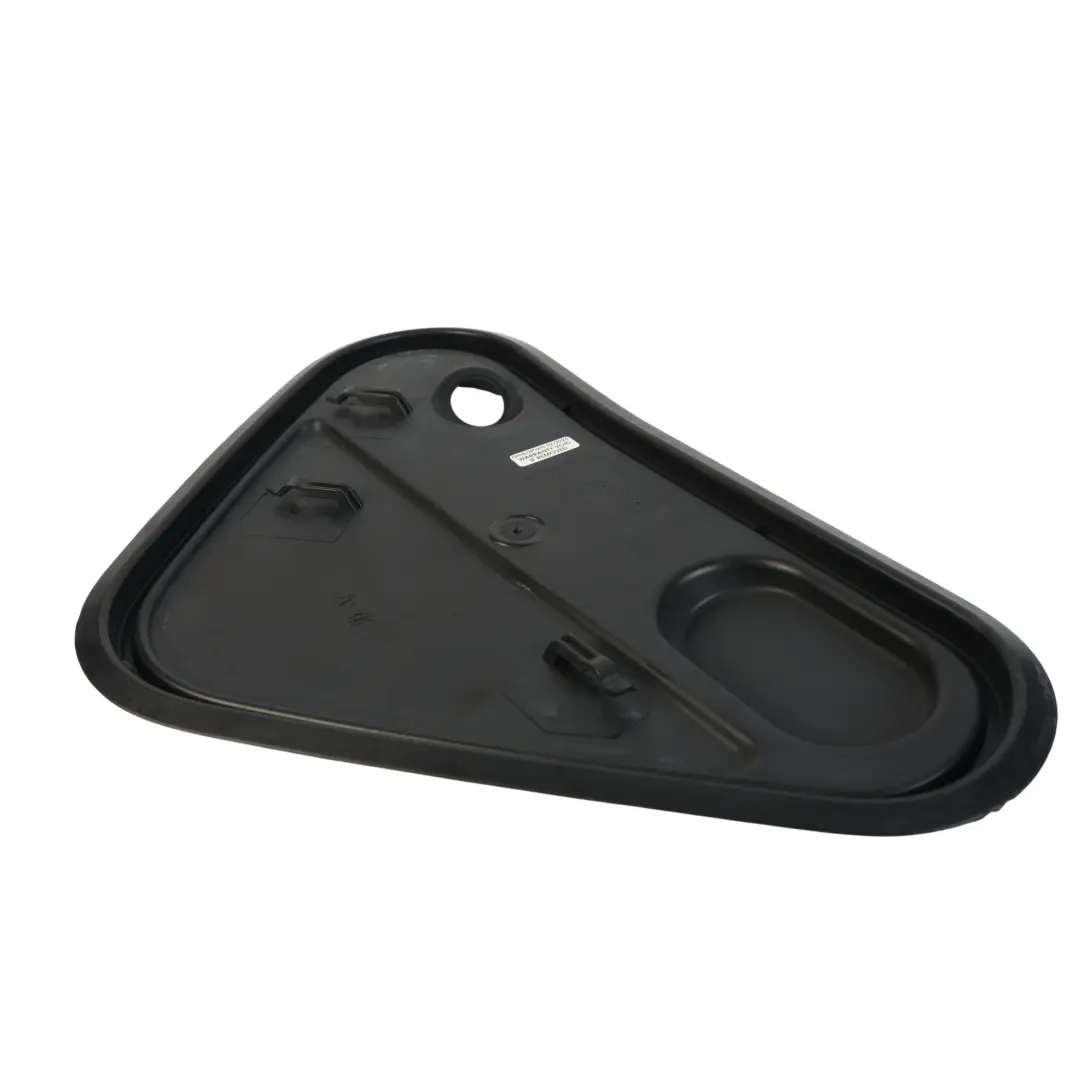 Porta Foro Accesso Piastra Copertura Posteriore Sinistro per VW Golf R 7 con numero di parte 5G4839915F VW Golf R 7 Porta Foro Accesso Piastra Copertura Posteriore Sinistro - SKU 5G4839915F - Numero di parte 5G4839915F