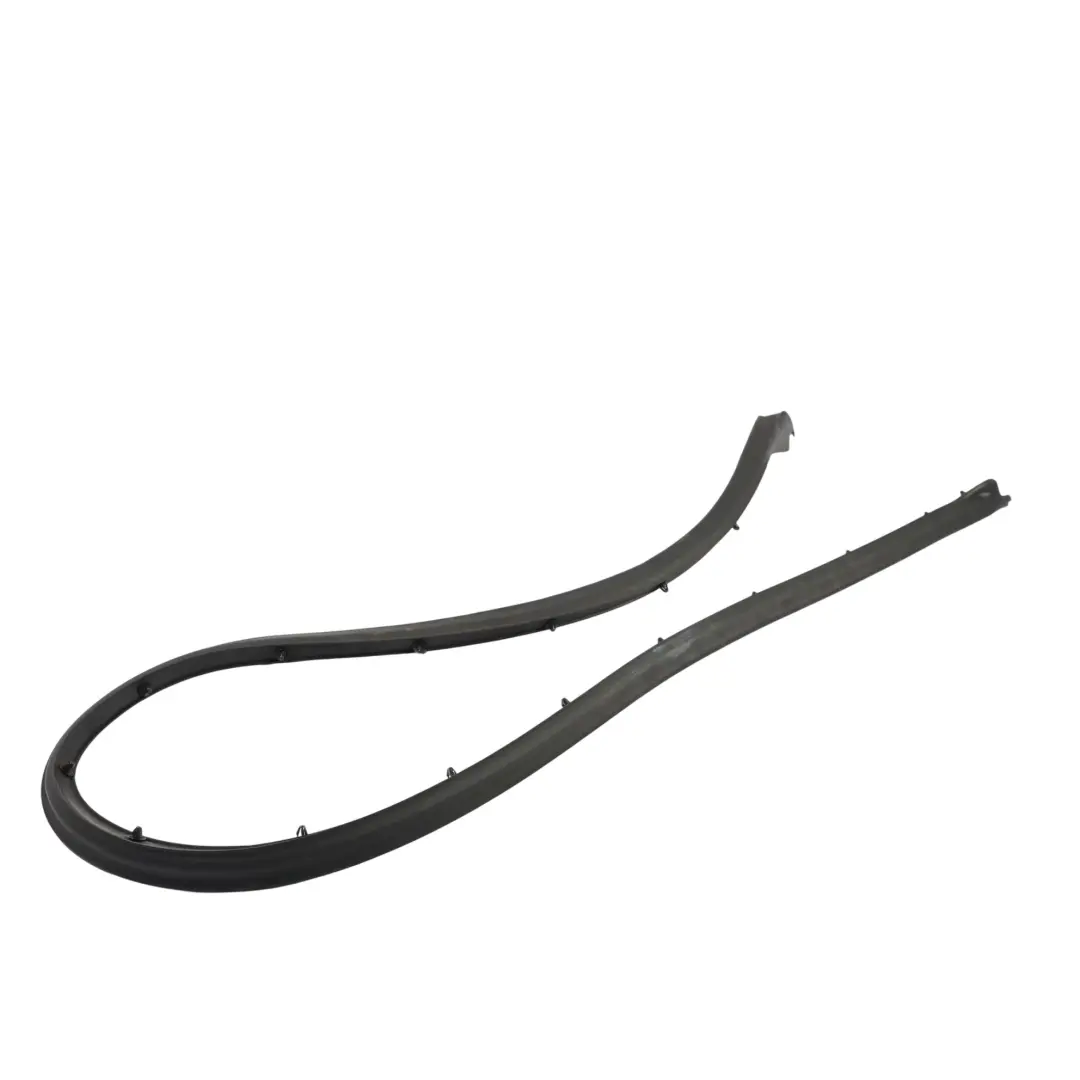 Door Seal Gasket Rubber Right O/S to VW Volkswagen Golf Mk7 Rear with Part number 5G6839700C VW Volkswagen Golf Mk7 Rear Door Seal Gasket Rubber Right O/S - SKU 5G6839700C - Part number 5G6839700C