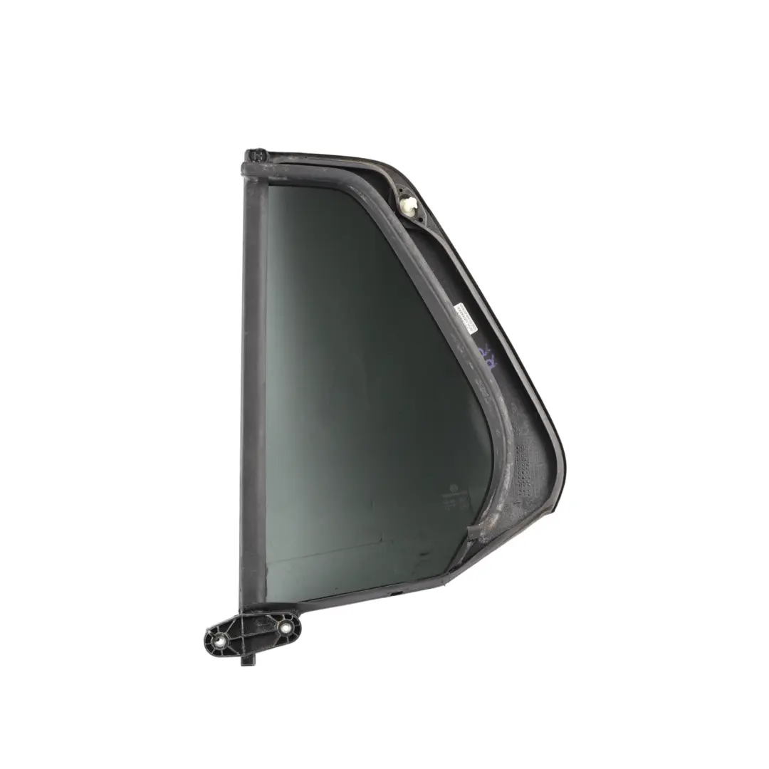 5G Dreiecksfenster Hinten Getönt Rechts für Volkswagen Golf GTI mit Teilenummer 5G6845214F Volkswagen Golf GTI 5G Dreiecksfenster Hinten Getönt Rechts - SKU 5G6845214F - Teilenummer 5G6845214F