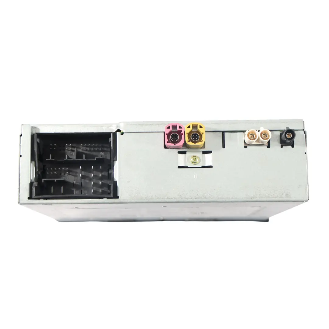 Mk8 CD1 Unité Navigation Multimédia Contrôle pour Volkswagen Golf à propos du numéro de pièce 5H0035820D Volkswagen Golf Mk8 CD1 Unité Navigation Multimédia Contrôle - SKU 5H0035820D - Numéro de pièce 5H0035820D