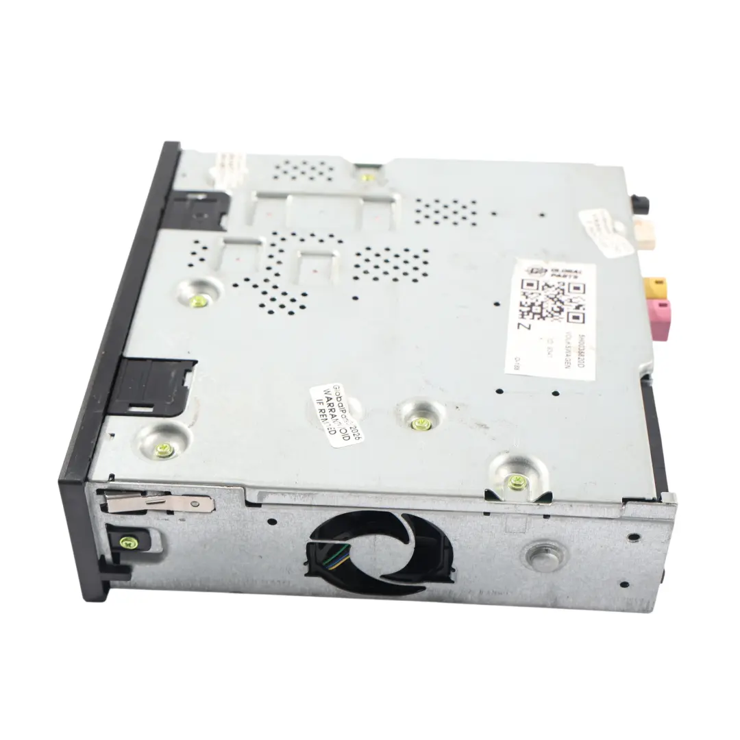 Volkswagen Golf Mk8 CD1 Navigations Multimedia Steuergerät - SKU 5H0035820D - Teilenummer 5H0035820D