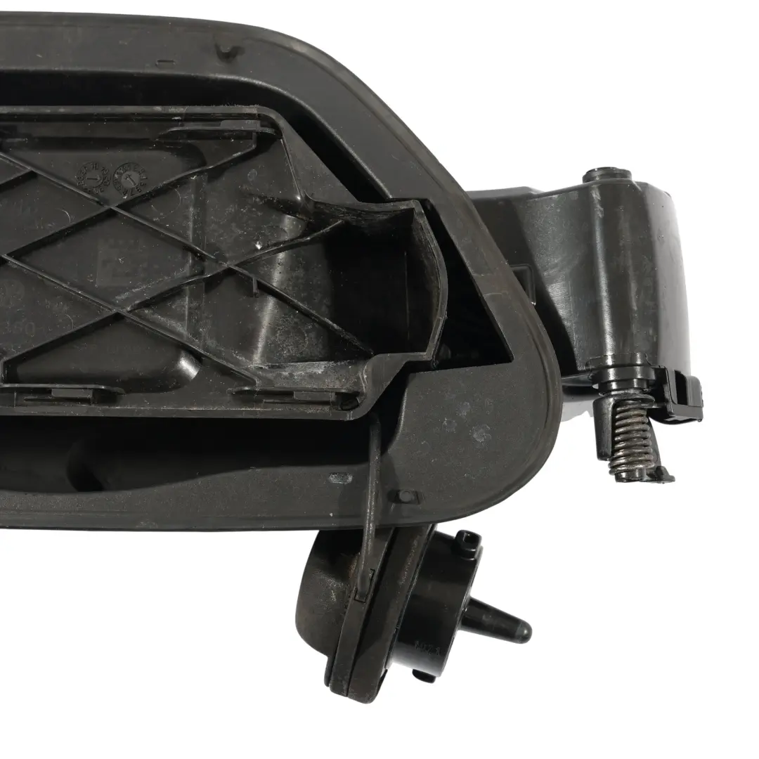 Mk8 Kraftstoff Klappe Abdeckung Träger für Volkswagen Golf mit Teilenummer 5H0809857 Volkswagen Golf Mk8 Kraftstoff Klappe Abdeckung Träger - SKU 5H0809857 - Teilenummer 5H0809857