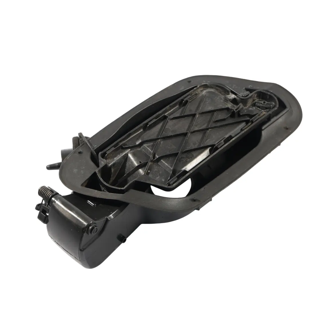 Mk8 Support Trappe Carburant Logement pour Volkswagen Golf à propos du numéro de pièce 5H0809857 Volkswagen Golf Mk8 Support Trappe Carburant Logement - SKU 5H0809857 - Numéro de pièce 5H0809857