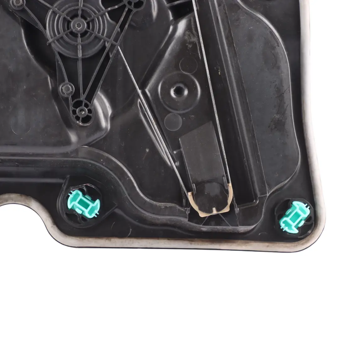 Mk8 Front Door Window Lifter Regulator Motor Right O/S to VW Golf with Part number 5H0837402G VW Golf Mk8 Front Door Window Lifter Regulator Motor Right O/S - SKU 5H0837402G - Part number 5H0837402G