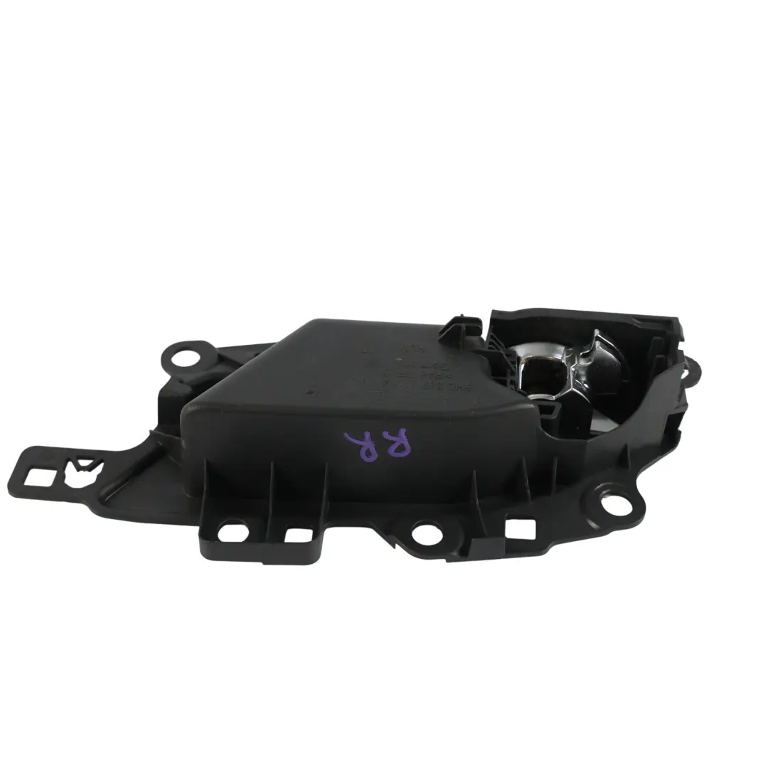 Mk8 CD1 Klamka Wewnętrzna Tylnych Drzwi Prawy do Volkswagen Golf o numerze 5H0839114A Volkswagen Golf Mk8 CD1 Klamka Wewnętrzna Tylnych Drzwi Prawy - SKU 5H0839114A - Numer Części 5H0839114A