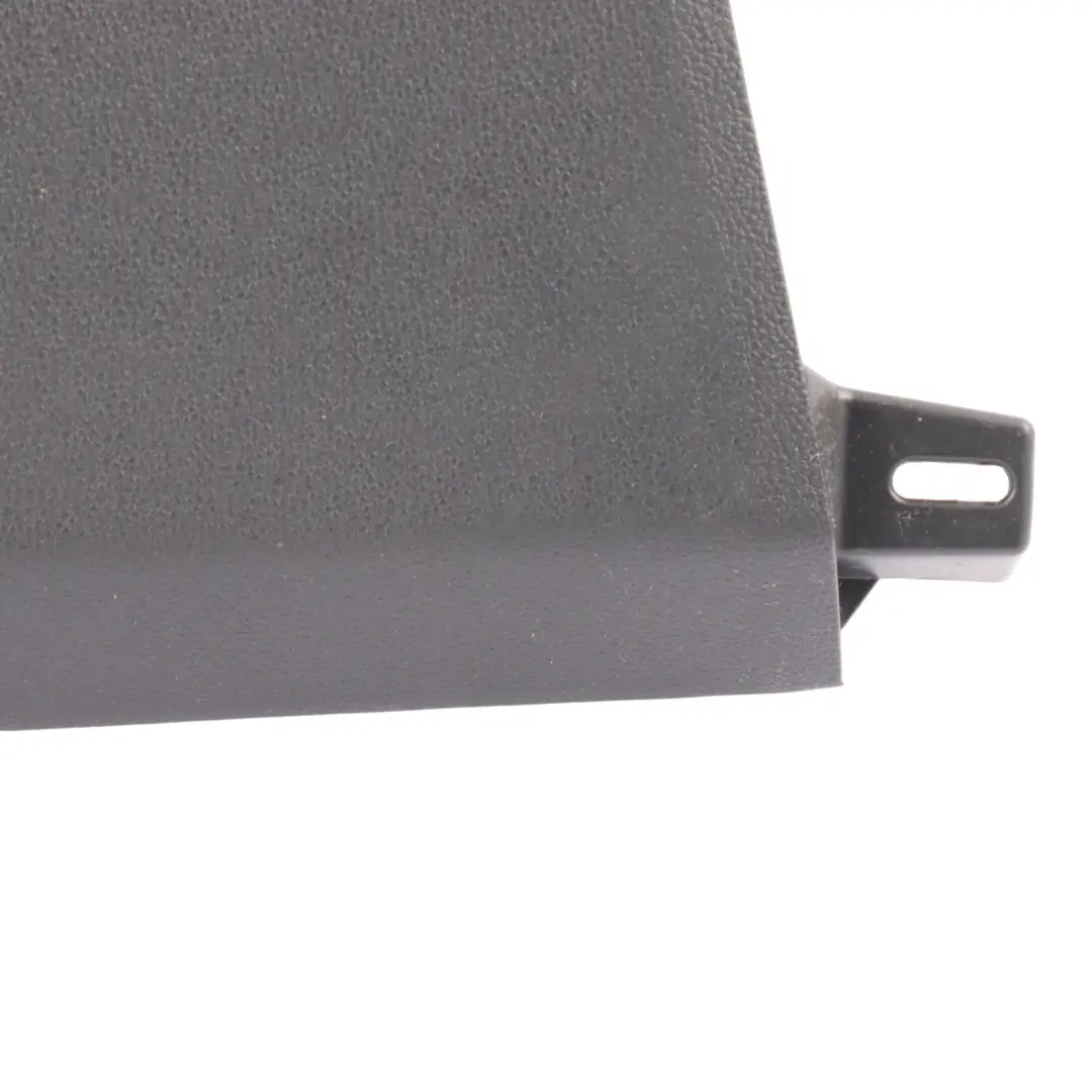 Mk8 CD1 Säule B Abdeckung Trim Säule unten rechts für Volkswagen Golf mit Teilenummer 5H0867292 Volkswagen Golf Mk8 CD1 Säule B Abdeckung Trim Säule unten rechts - SKU 5H0867292 - Teilenummer 5H0867292