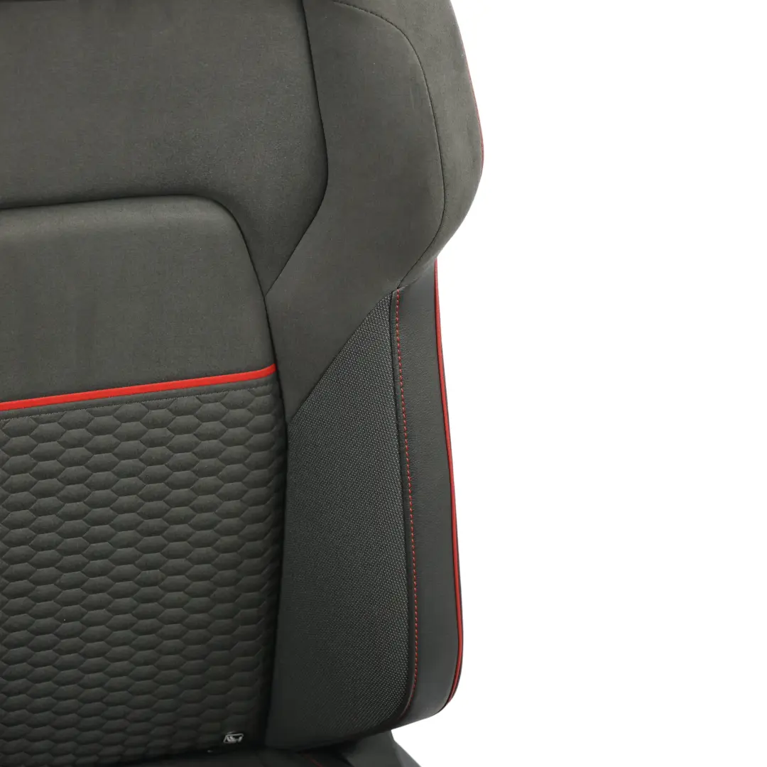 Mk8 GTI 5 Portes Siège Sport Avant Gauche Velours/Tissu pour Volkswagen Golf à propos du numéro de pièce 5H0881805BG Volkswagen Golf Mk8 GTI 5 Portes Siège Sport Avant Gauche Velours/Tissu - SKU 5H0881805BG-1 - Numéro de pièce 5H0881805BG