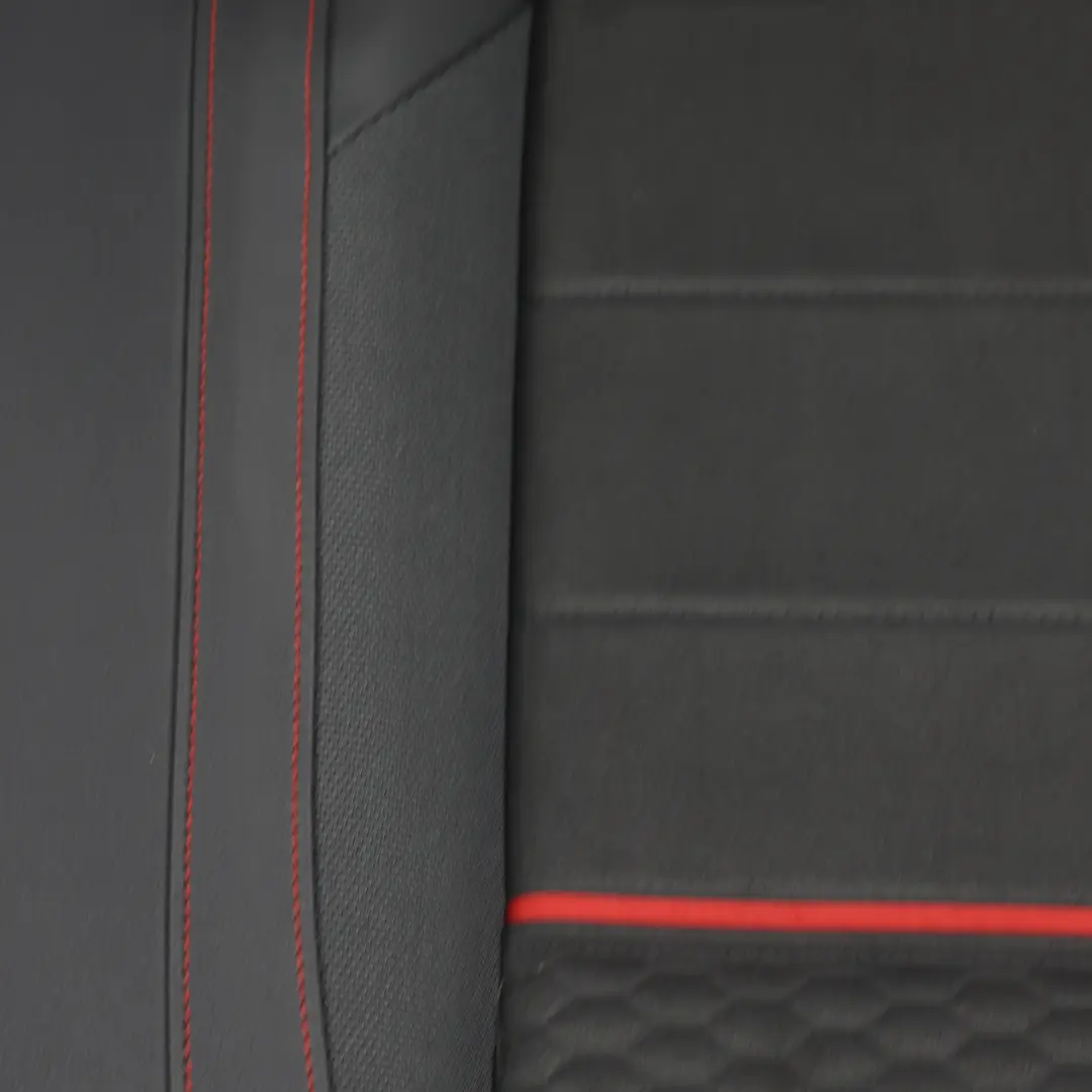 Mk8 CD1 GTI Cuscino Sedile Posteriore Titan Black Salsa Red per Volkswagen Golf con numero di parte 5H0885405R Volkswagen Golf Mk8 CD1 GTI Cuscino Sedile Posteriore Titan Black Salsa Red - SKU 5H0885405R - Numero di parte 5H0885405R