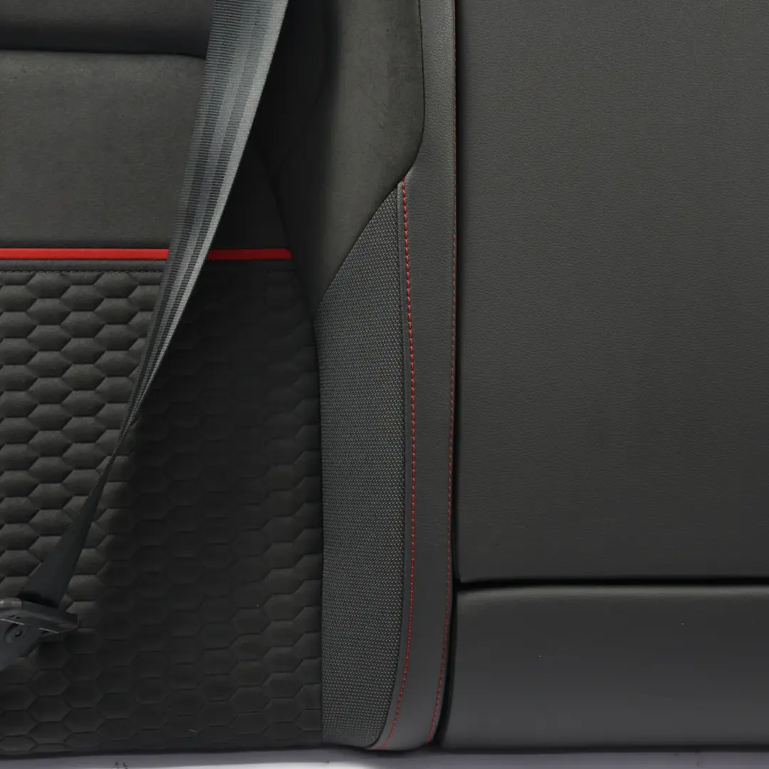 Volkswagen Golf Mk8 GTI CD1 Tylne Oparcie Siedzenia Prawe Czarne - SKU 5H0885806AE - Numer Części 5H0885806AE