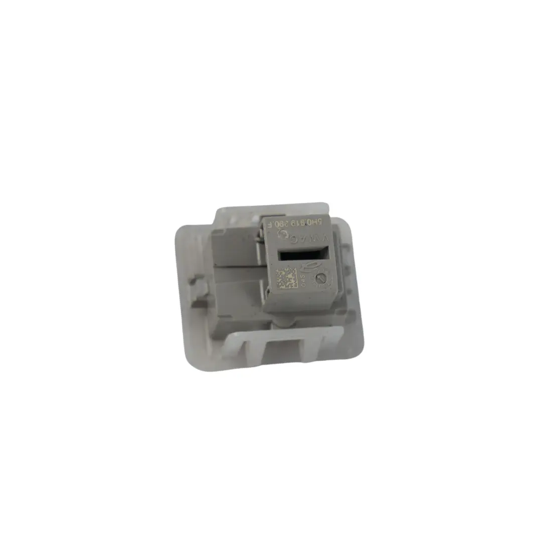 Lampada Led Interna Posteriore Sinistra per Volkswagen Golf GTI CD1 con numero di parte 5H0919390F Volkswagen Golf GTI CD1 Lampada Led Interna Posteriore Sinistra - SKU 5H0919390F - Numero di parte 5H0919390F