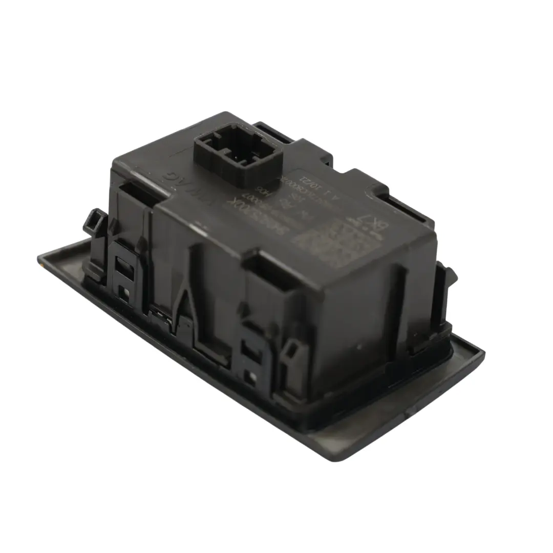 Volkswagen Golf Mk8 Interruptor Advertencia Peligro Multifunción - SKU 5H0925200K - Número de pieza 5H0925200K