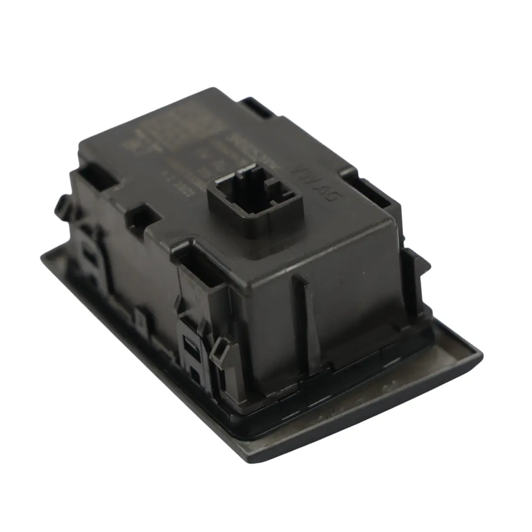 Mk8 Interruptor Advertencia Peligro Multifunción para Volkswagen Golf con número de pieza 5H0925200K Volkswagen Golf Mk8 Interruptor Advertencia Peligro Multifunción - SKU 5H0925200K - Número de pieza 5H0925200K