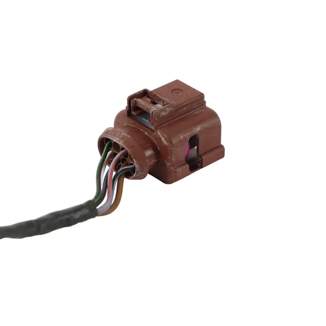 Volkswagen Golf Gti CD1 Luz Trasera LED Cable Enchufe Derecho - SKU 5H0945208A-2 - Número de pieza 5H0945208A