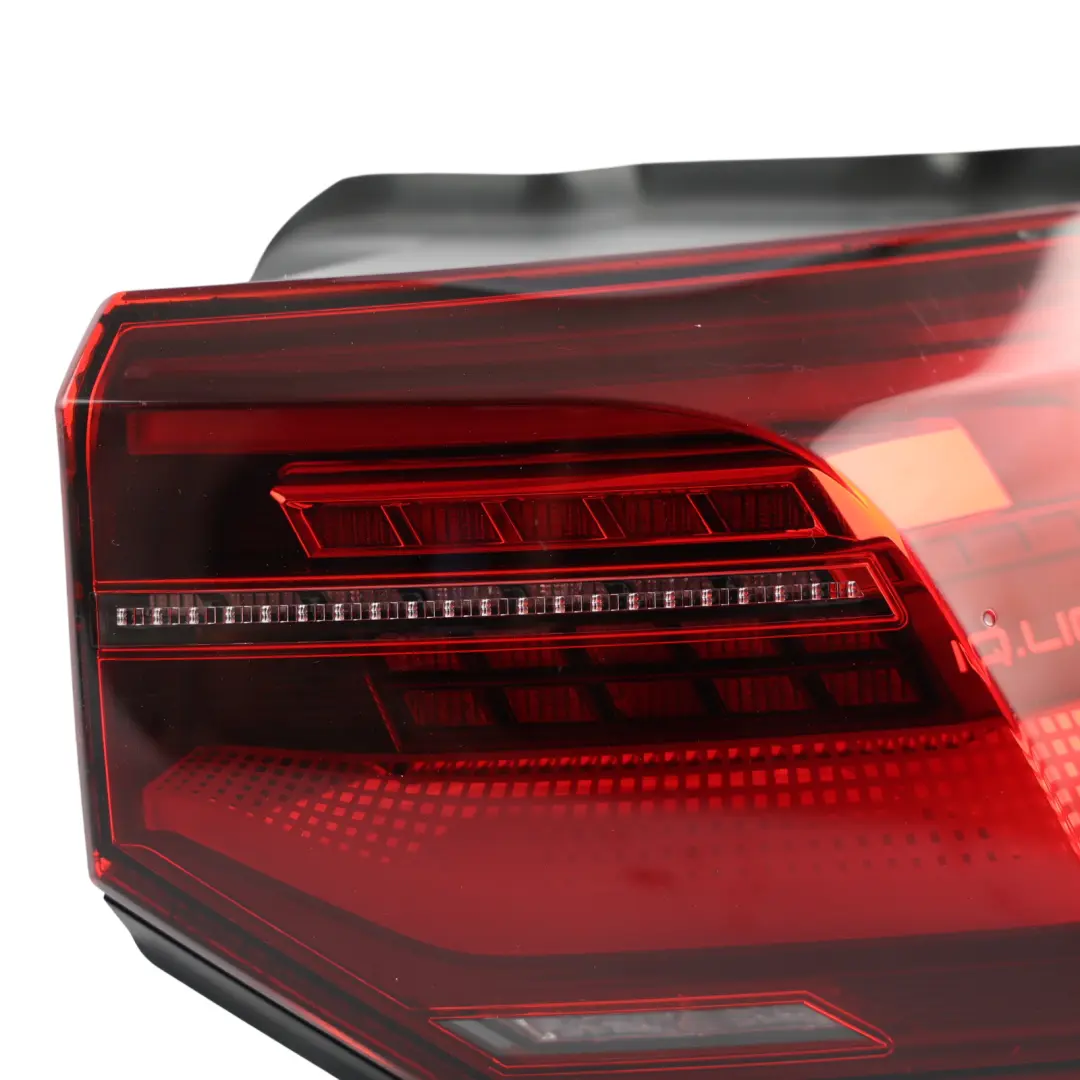 Mk8 Rear Tail Light Lamp Outer Right O/S to Volkswagen Golf with Part number 5H0945208A Volkswagen Golf Mk8 Rear Tail Light Lamp Outer Right O/S - SKU 5H0945208A - Part number 5H0945208A