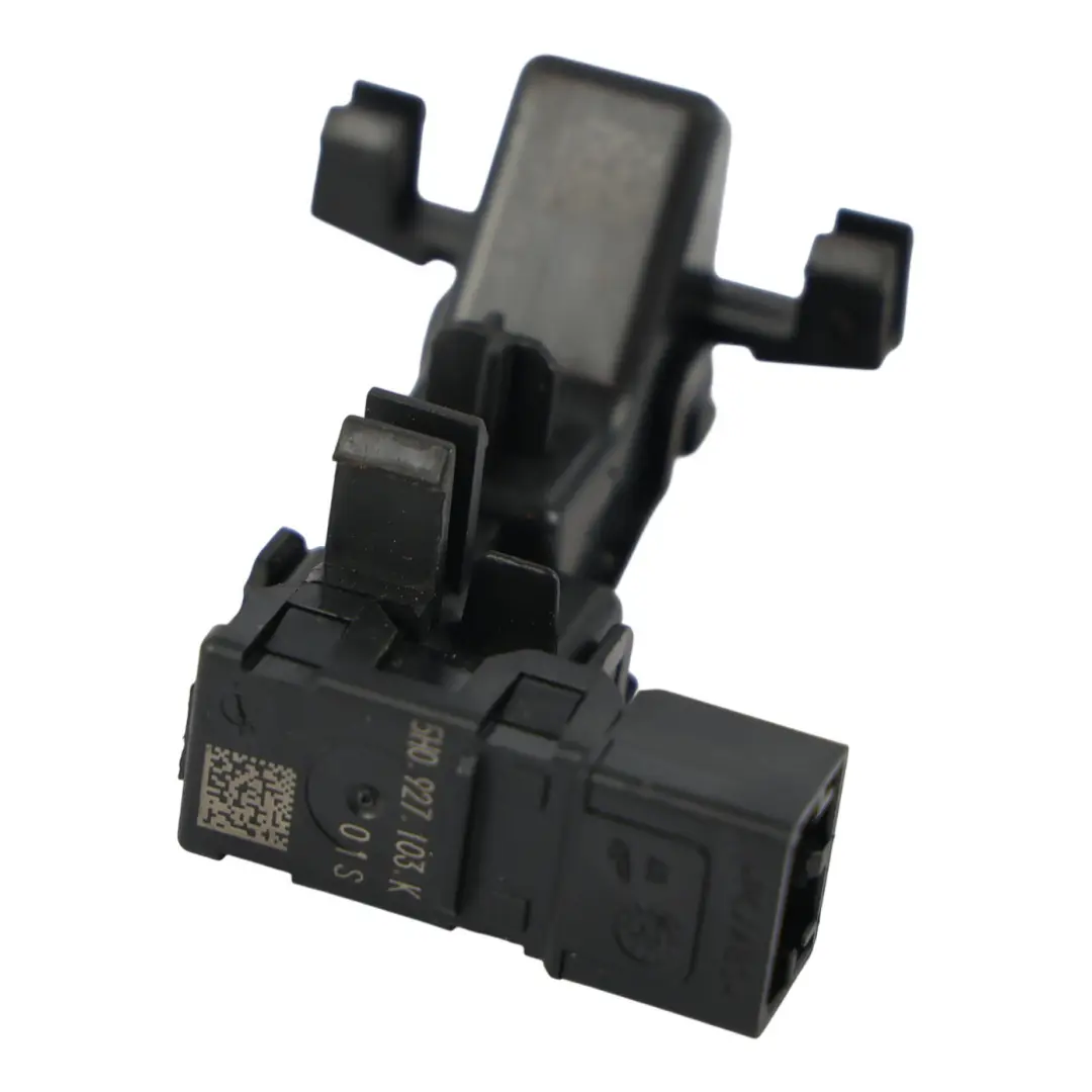 Connecteur Éclairage Ambiant LED Tableau Bord 5H0927103K pour Volkswagen Golf GTI CD1 à propos du numéro de pièce 5H0947145C Volkswagen Golf GTI CD1 Connecteur Éclairage Ambiant LED Tableau Bord 5H0927103K - SKU 5H0947145C - Numéro de pièce 5H0947145C