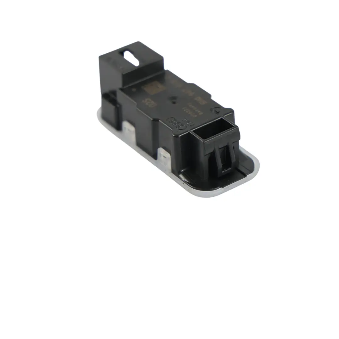 Mk8 Lampe Intérieure Avant Ambiente Gauche pour Volkswagen Golf à propos du numéro de pièce 5H0947415C Volkswagen Golf Mk8 Lampe Intérieure Avant Ambiente Gauche - SKU 5H0947415C - Numéro de pièce 5H0947415C