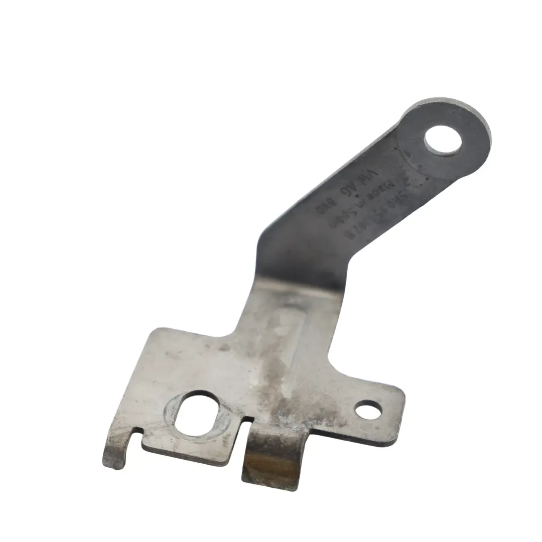 Mk8 Uchwyt Klaksonu Sygnału Dźwiękowego do Volkswagen Golf o numerze 5H0951182B Volkswagen Golf Mk8 Uchwyt Klaksonu Sygnału Dźwiękowego - SKU 5H0951182B - Numer Części 5H0951182B